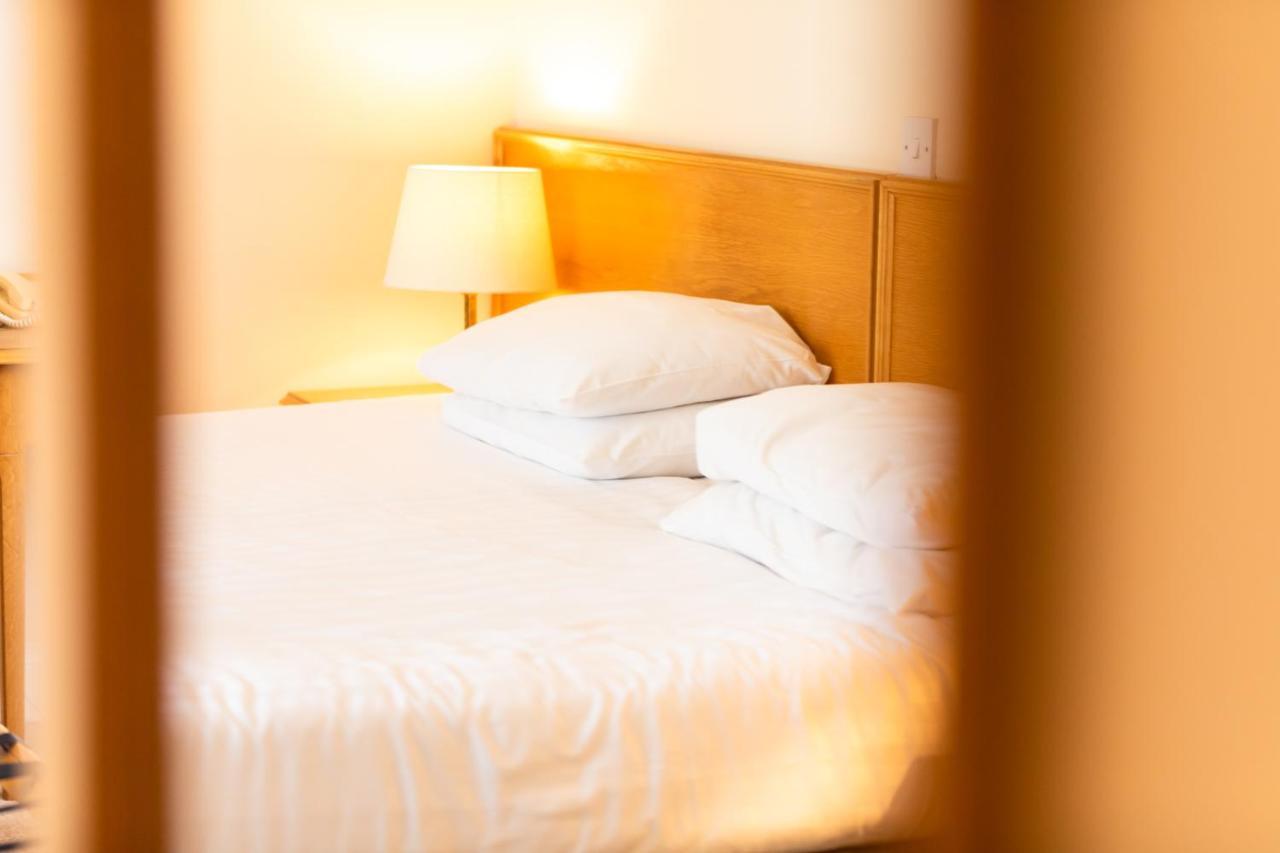 Green Hotel Кинросс Экстерьер фото